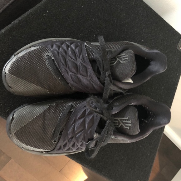 Nike kyrie 4 low top - Picture 2 of 4